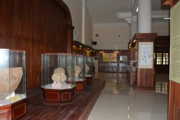 Nhà trưng bày văn hóa Sa Huỳnh